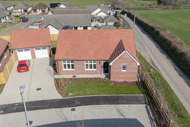 Bryn Tirion, Llangain, Carmarthen 3 bed detached bungalow for sale