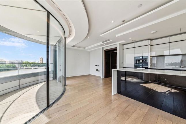 Albert Embankment, London SE1 2 bed flat for sale