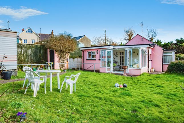 2 bed bungalow