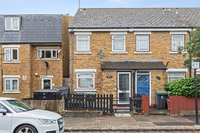 Antill Road, London, N15 3 bed terraced house for sale