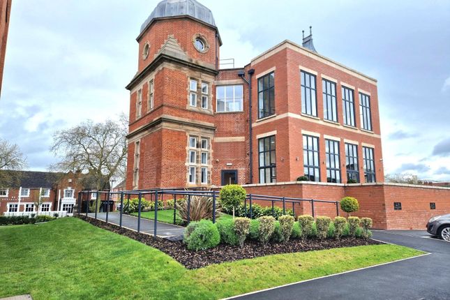 2 bed flat