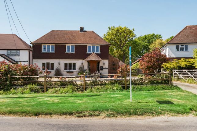 Trout Lane, Barns Green, RH13 5 bed detached house for sale