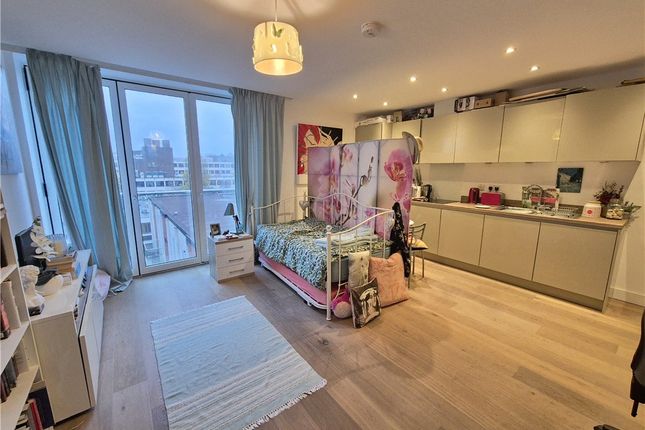 Knoll Rise, Orpington, BR6 Studio for sale
