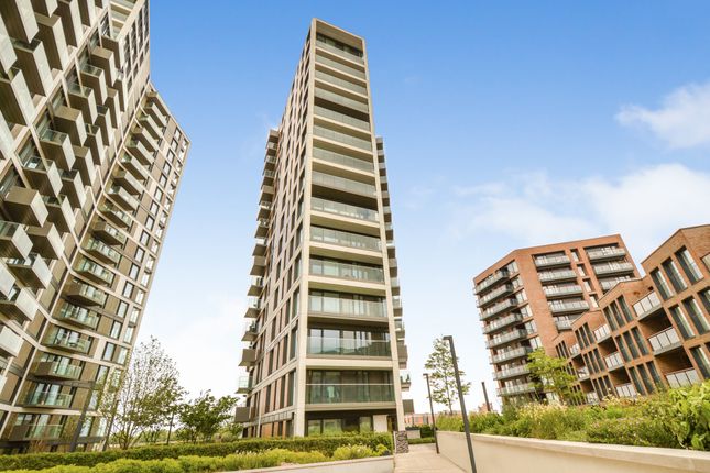 3 bed flat