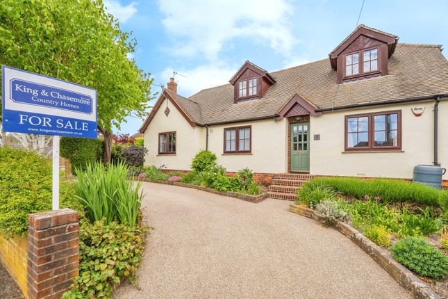 4 bed detached house