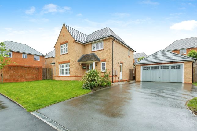 4 bed detached house