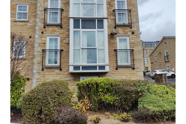 2 bed flat