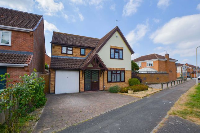 4 bed detached house