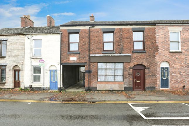 4 bed terraced house
