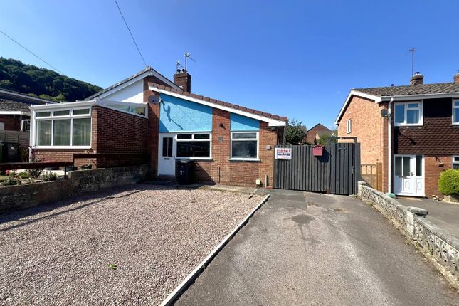 2 bedroom semi-detached bungalow for sale