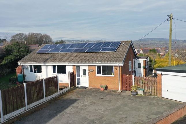 School Lane, Coedpoeth 3 bed detached bungalow for sale
