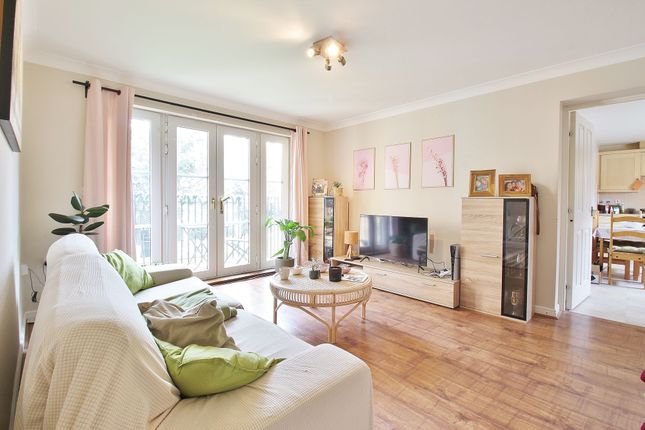2 bed flat