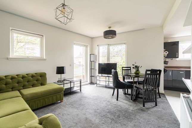 1 bedroom ground floor flat for sale