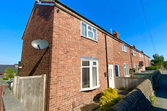 Black Road, Macclesfield 2 bed end of terrace house for sale