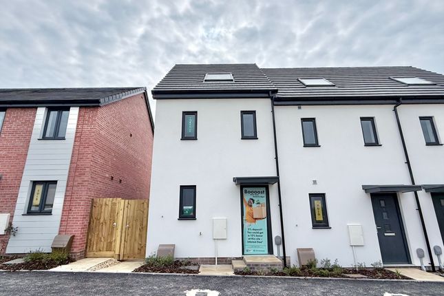3 bed terraced house