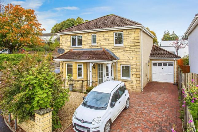 4 bed detached house