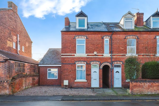 7 bedroom end of terrace house for sale