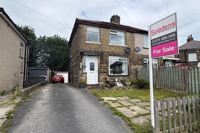 Weston Avenue, Queensbury, Bradford 3 bed semi