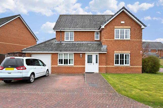 50 Lindsay Circus, Rosewell, EH24 9EP 5 bed detached house for sale