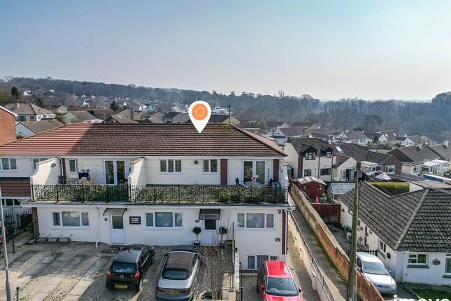 2 bed flat