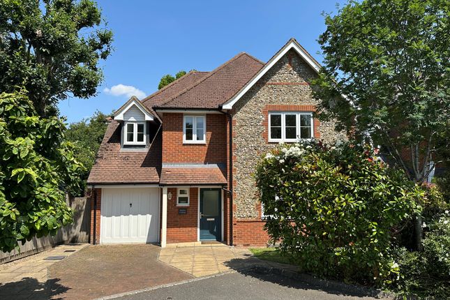 4 bed detached house