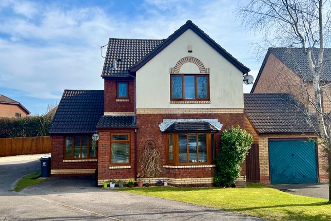 3 bed detached house