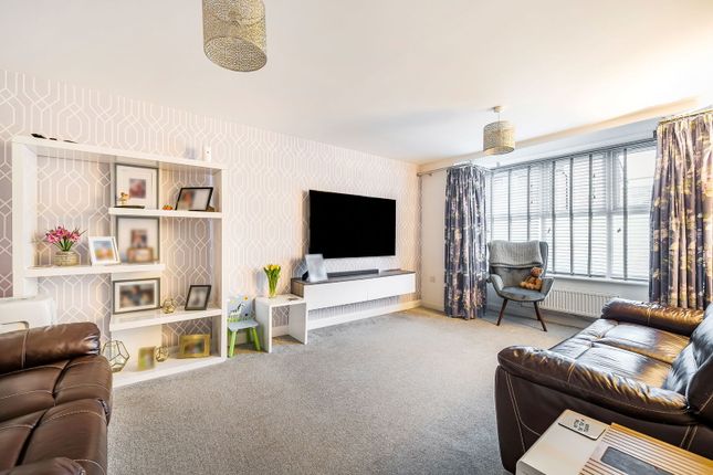 Gilhespy Way, Westbury BA13 4 bed detached house for sale