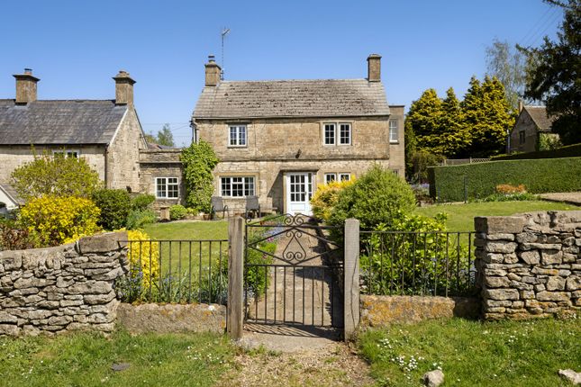 4 bed detached house