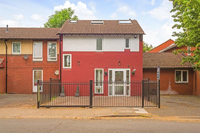 Selby Road, Anerley, London, SE20 4 bed terraced house for sale