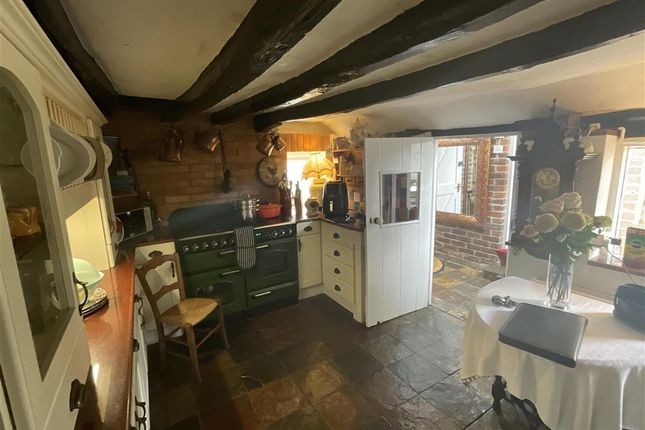 Midhurst Road, Lavant, Chichester... 2 bed semi