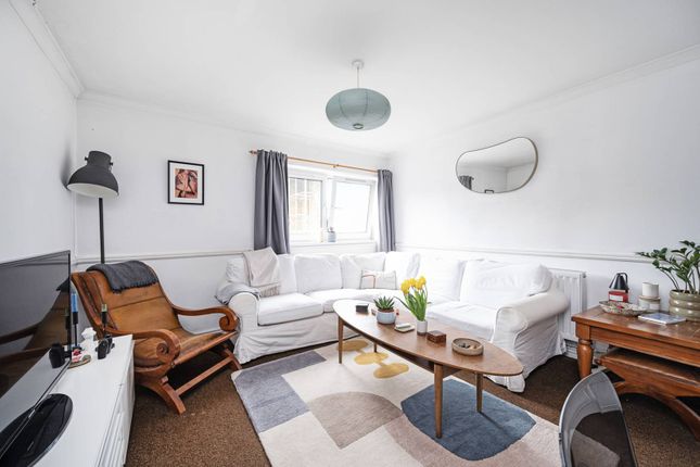 London Terrace, Hackney Road, Bethnal... 2 bed flat for sale