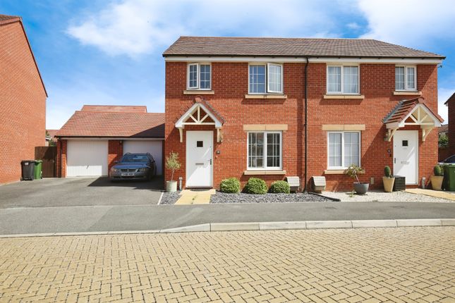 3 bedroom semi-detached house for sale