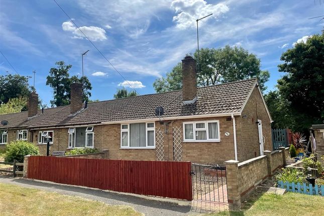 2 bedroom semi-detached bungalow for sale