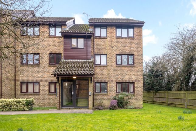 Newbridge Close, Broadbridge Heath, RH12 2 bed flat for sale