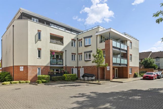 2 bed flat