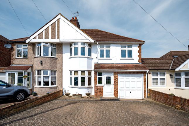 5 bedroom semi-detached house for sale