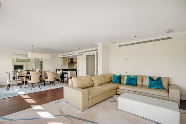 4 bed flat