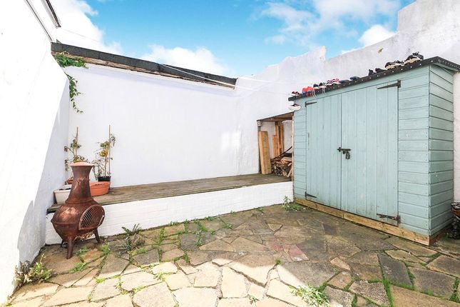 Upper Gardner Street, East Sussex BN1 2 bed terraced house for sale