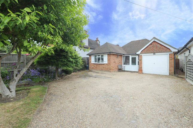 2 bed detached bungalow