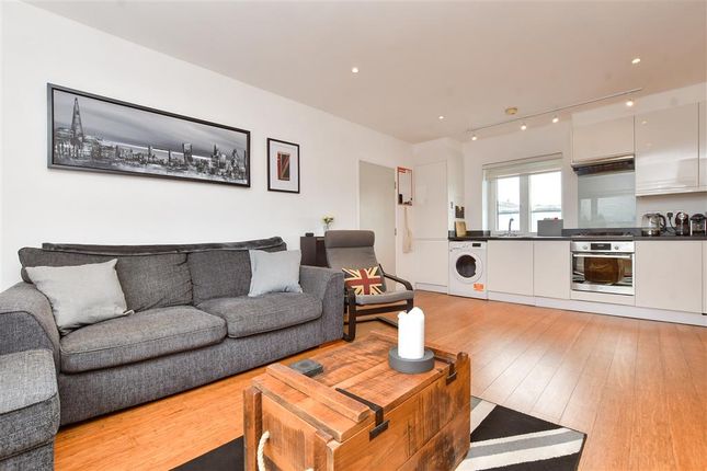 Brighton Road, Purley, Surrey 1 bed apartment for sale