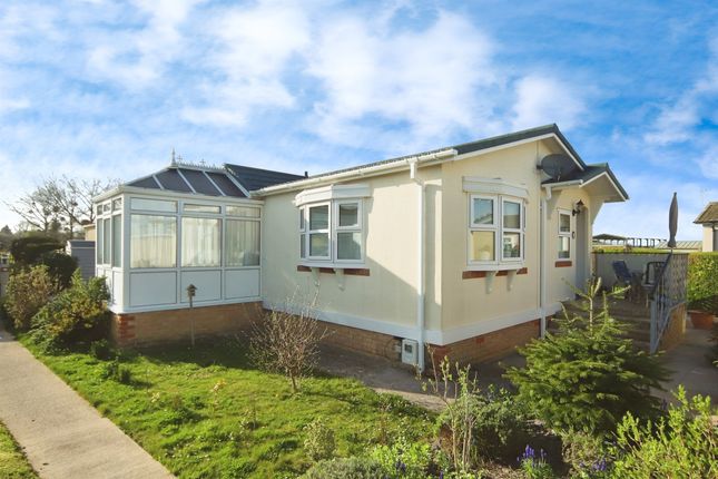 2 bedroom park home for sale