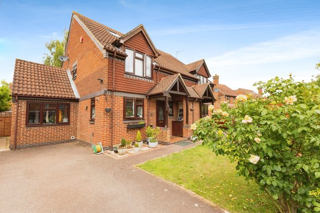 4 bedroom semi-detached house for sale