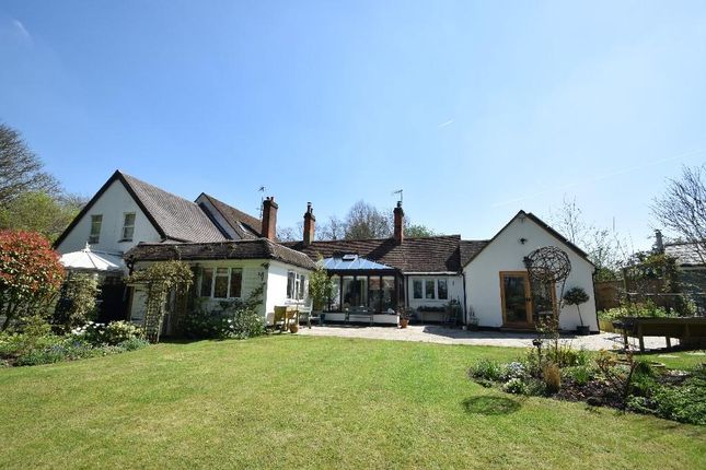 3 bedroom terraced bungalow for sale