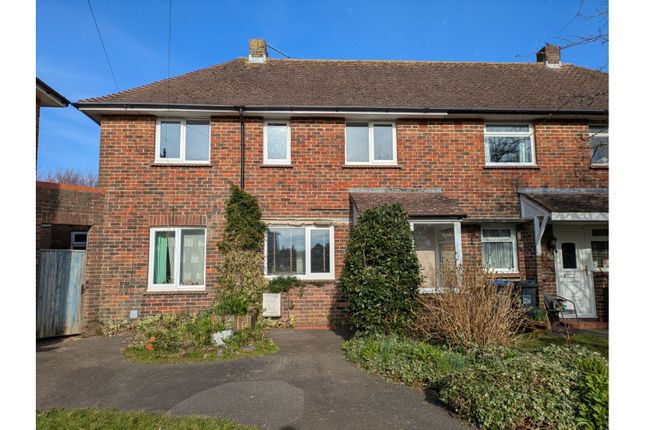 3 bed semi-detached house
