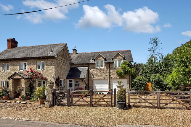 Dark Lane North, Steeple Ashton 5 bed detached house for sale