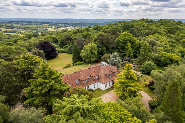 Tupwood Lane, Caterham, Surrey, CR3 6 bed detached house for sale
