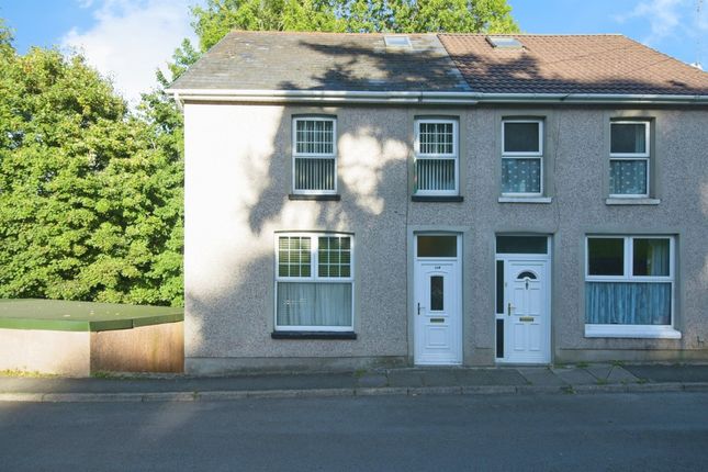 3 bed semi-detached house