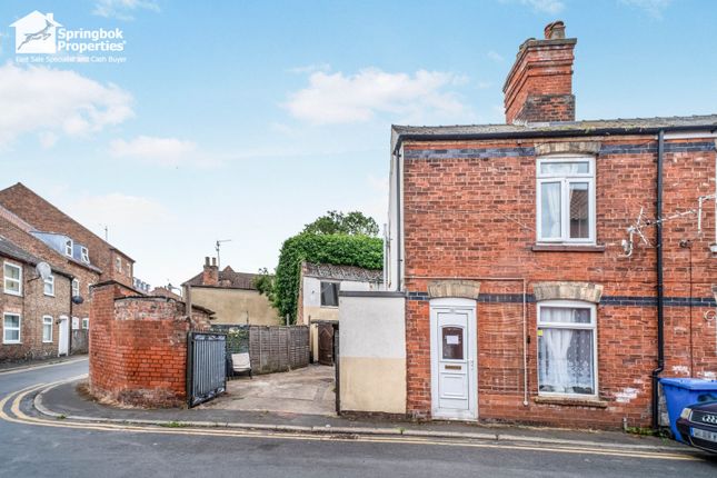 2 bedroom end of terrace house for sale
