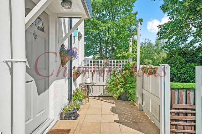 Two Bedroom Garden Flat For Sale Park... 2 bed flat for sale