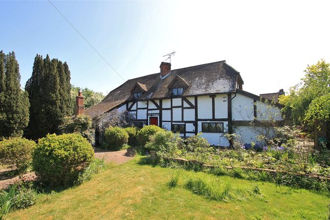 Send Marsh Road, Ripley, Surrey, GU23 4 bed detached house for sale